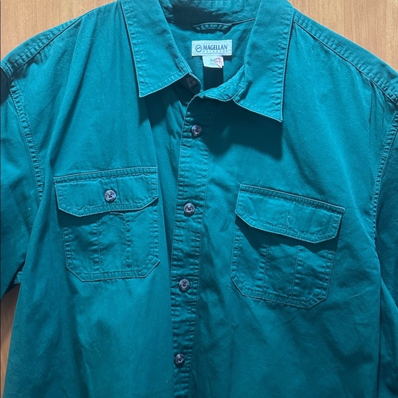 Magellan Fishing shift Sz XL - Picture 2 of 4